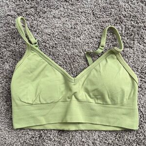 Green lululemon bra